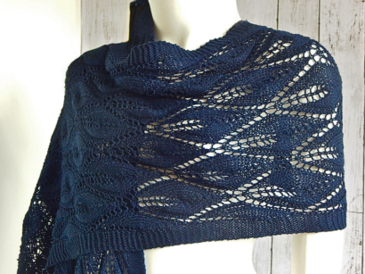 Knitted lace shawl cotton