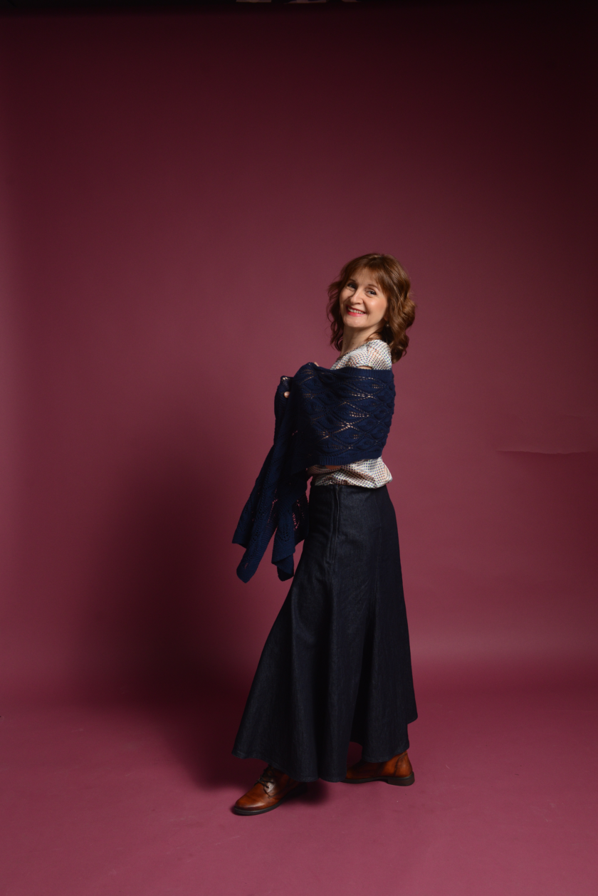 Knitted lace shawl cotton